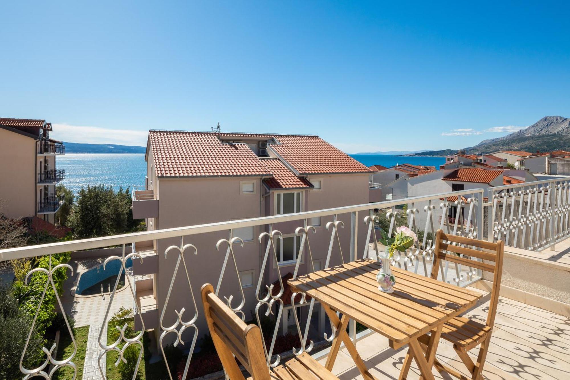 Sunshine Suites Omiš Exteriér fotografie