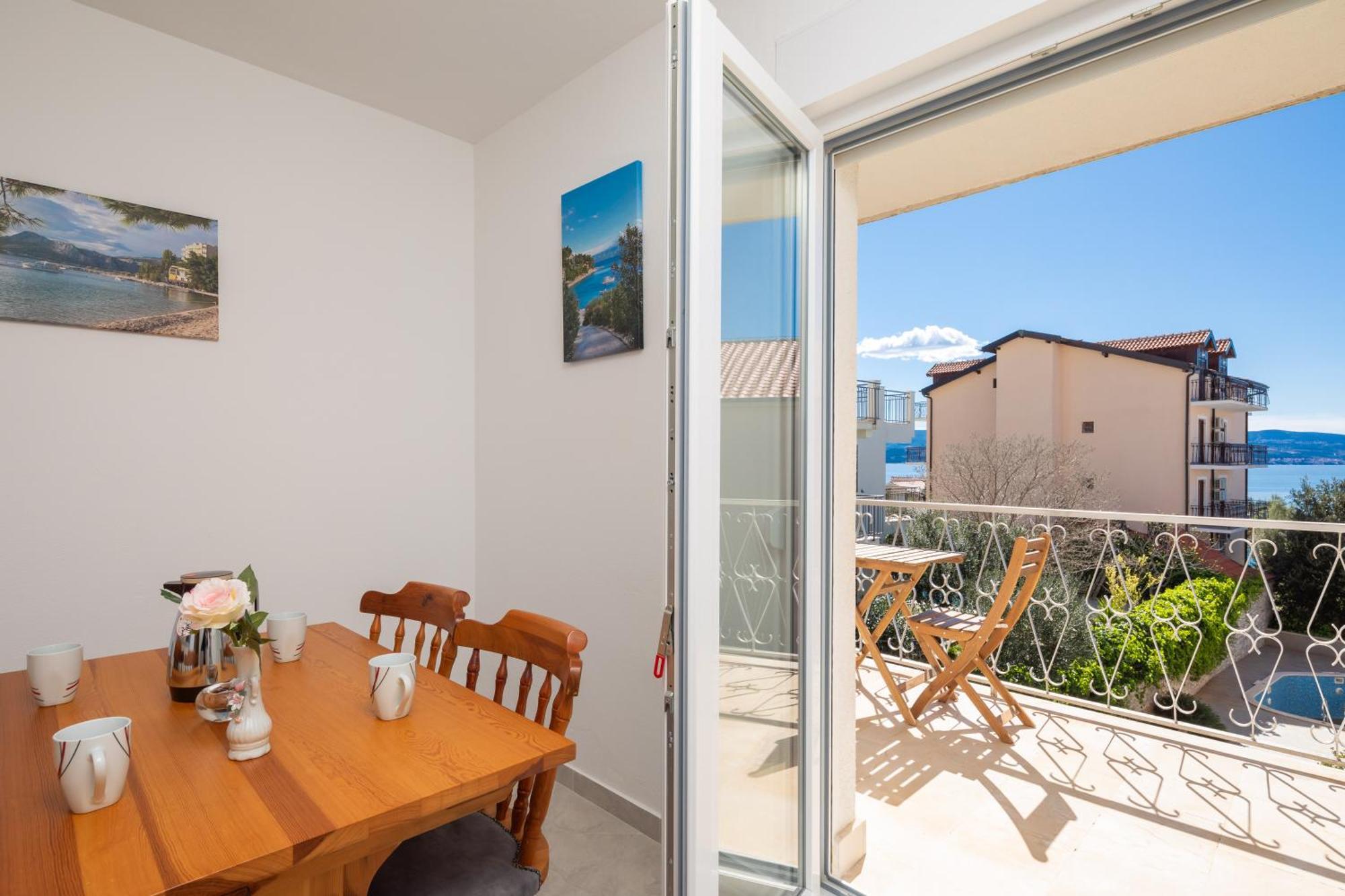 Sunshine Suites Omiš Exteriér fotografie