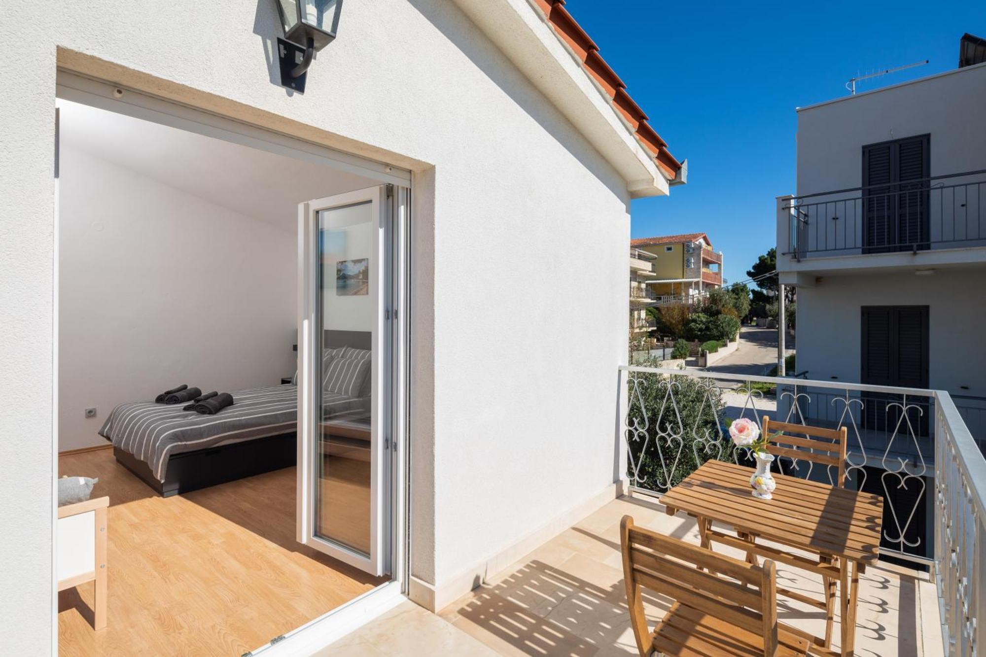Sunshine Suites Omiš Exteriér fotografie