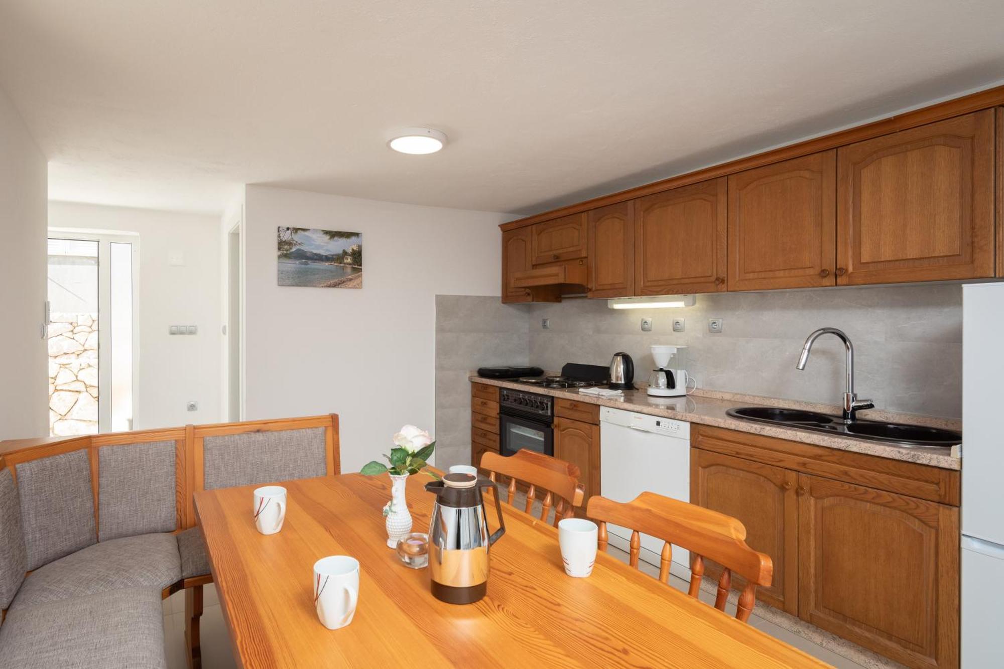 Sunshine Suites Omiš Exteriér fotografie