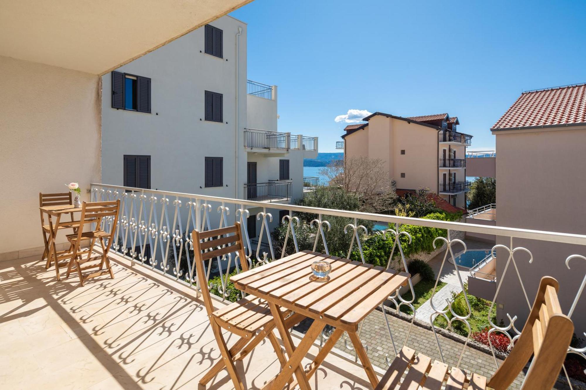 Sunshine Suites Omiš Exteriér fotografie