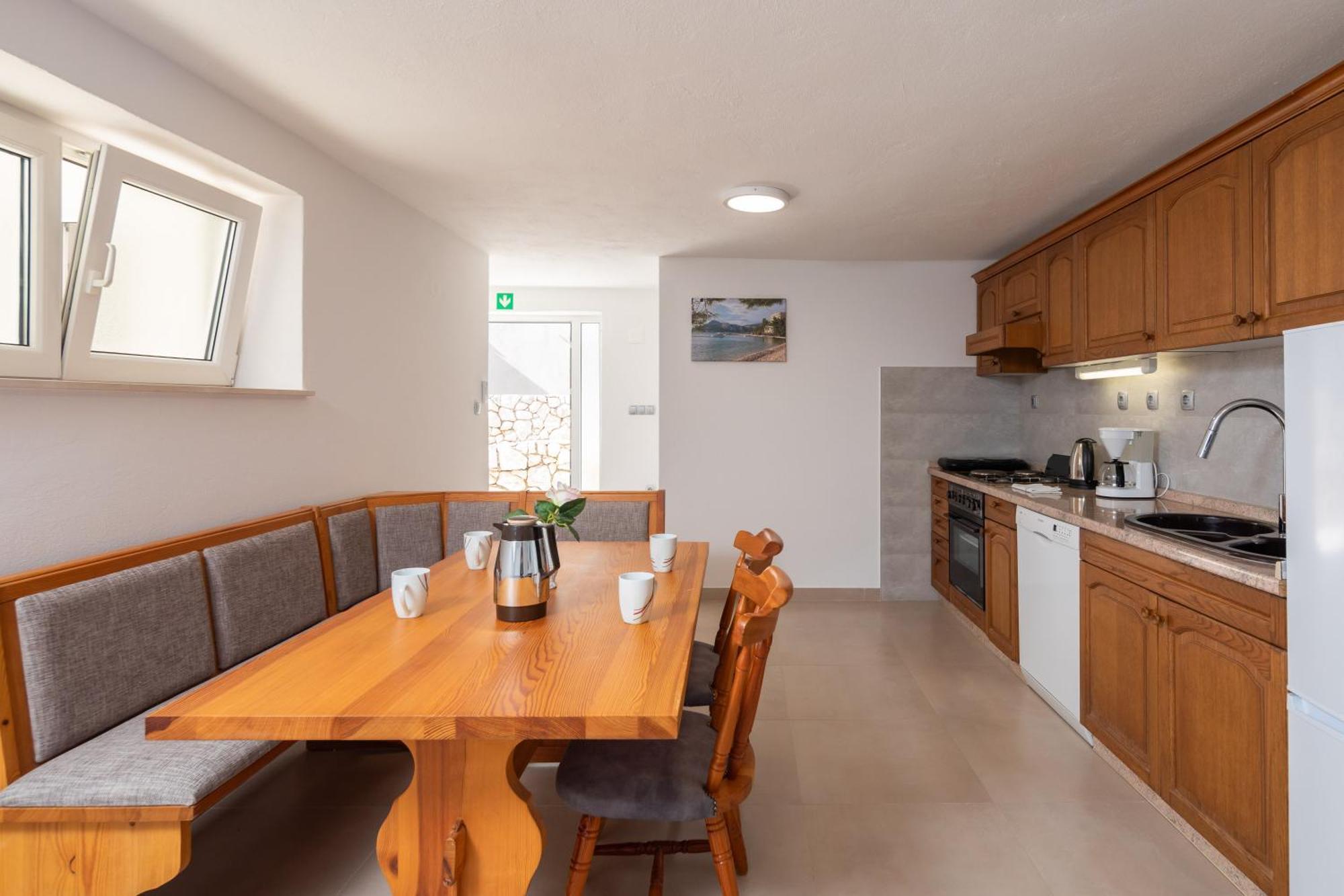 Sunshine Suites Omiš Exteriér fotografie