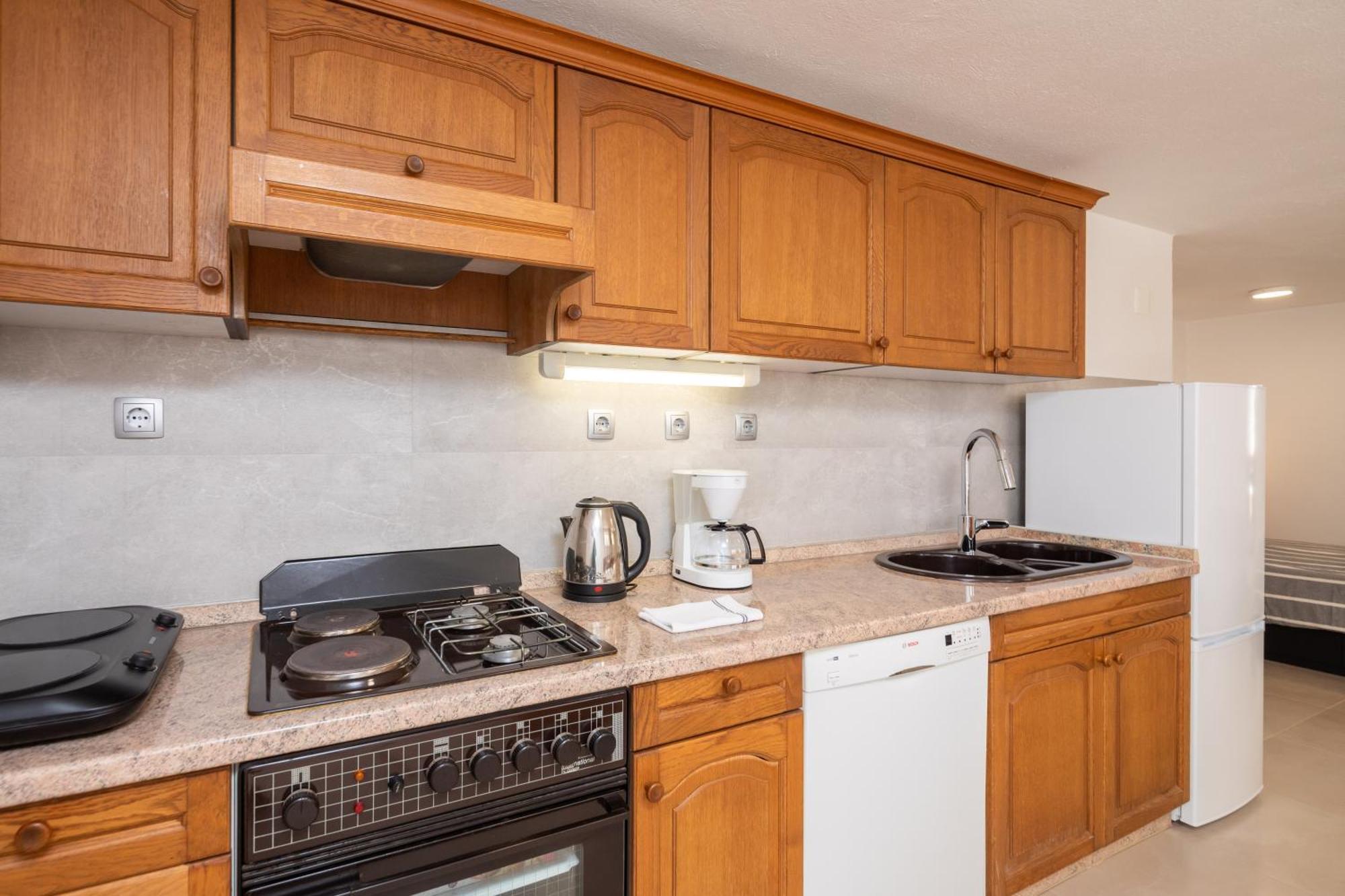 Sunshine Suites Omiš Exteriér fotografie