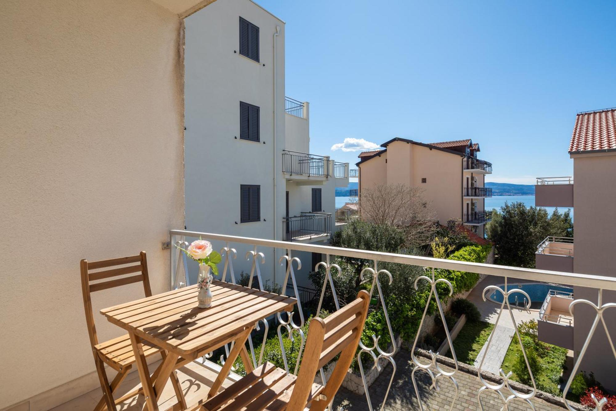 Sunshine Suites Omiš Exteriér fotografie
